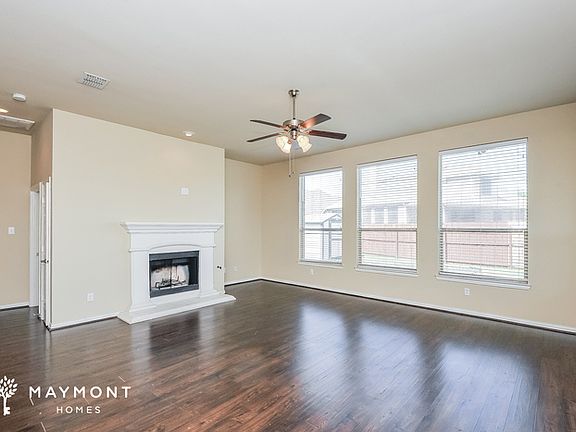 4th image of 2900 Softwood Cir