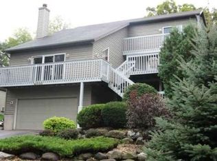 4195 High St, Mc Farland, WI 53558