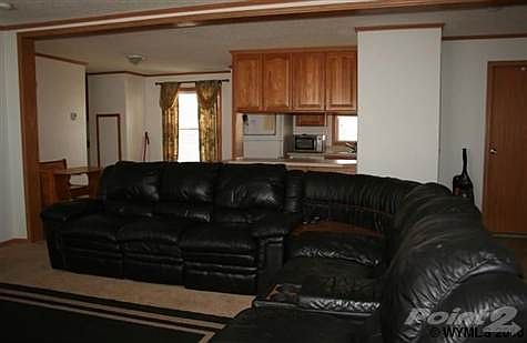 2nd image of 1406 Pinecrest St