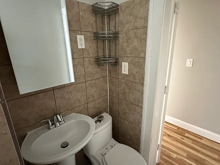 13367 Madison Ave #5 — Photo 12