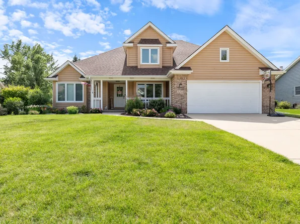 1231 Averill Dr, Batavia, IL 60510