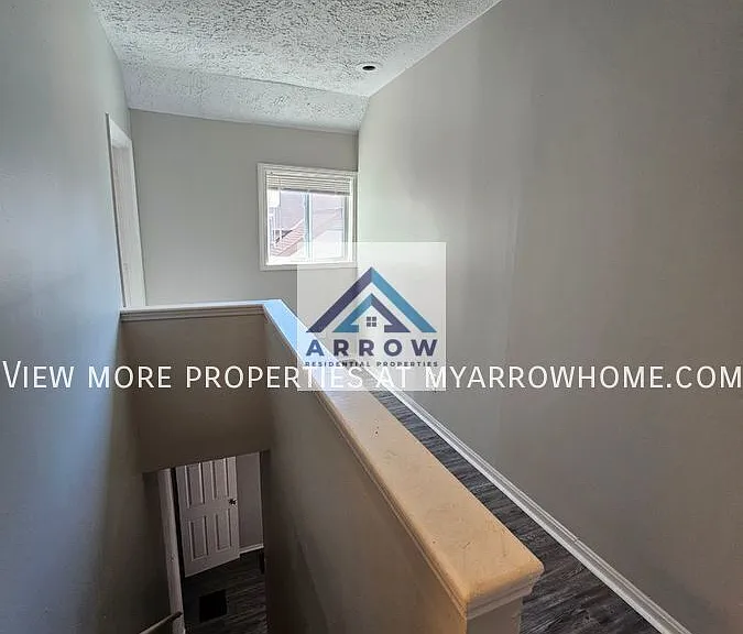 1632 Dewey Ave — Photo 12