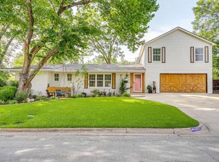 6909 Kirkwood Rd, Fort Worth, TX 76116