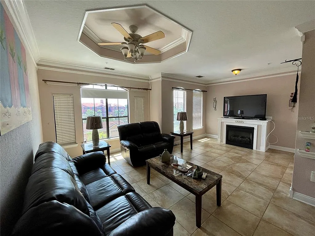 2 bed, 2.0 bath, 1309 sqft, $2,500 — Photo 4
