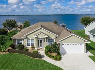 708 Sunset Pointe Dr, Lake Placid, FL 33852