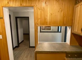 135 N 2nd Ave, Upland, CA 91786