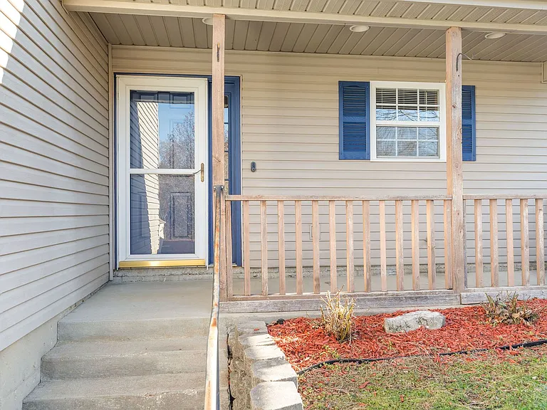 153 Sapling Dr — Photo 5