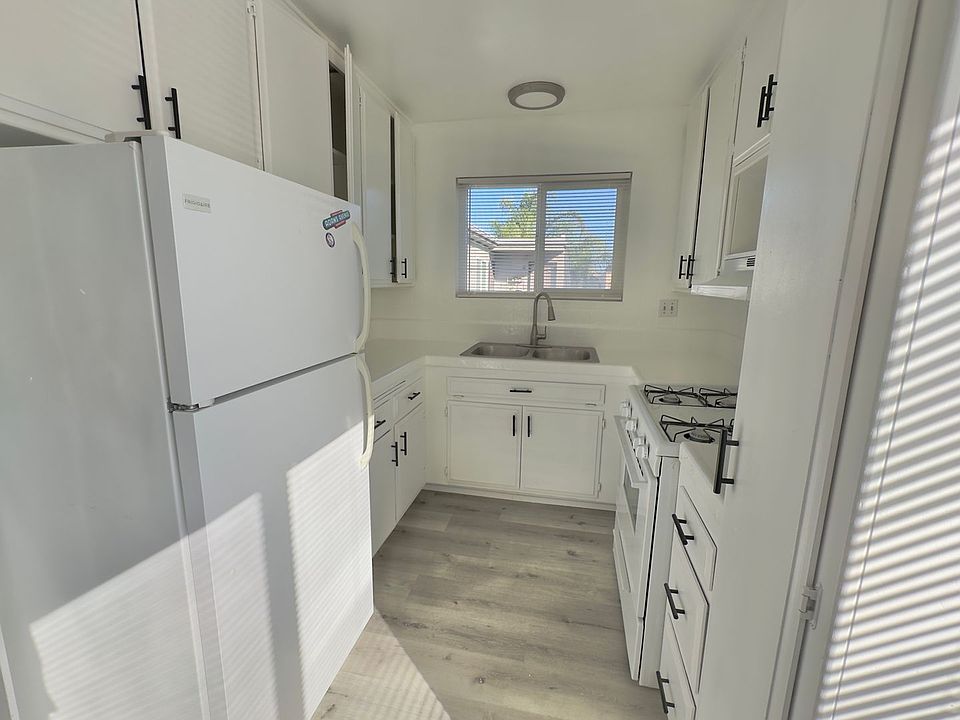 4556 Bancroft Apartment Rentals San Diego, CA Zillow