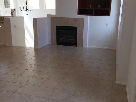 5th image of 2909 Villas Way