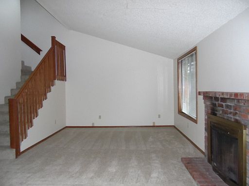 3rd image of 8709 NE Mason Dr APT 2