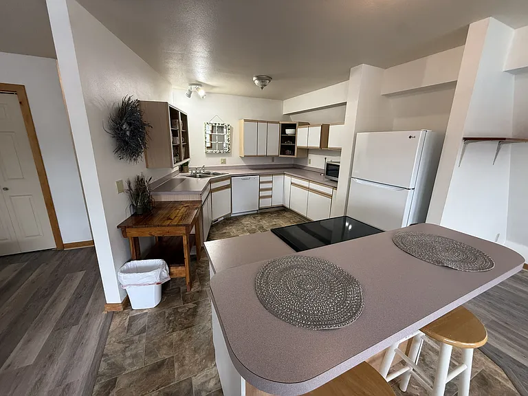 6191 Highway 20 #1 — Photo 3