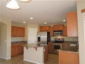 5th image of 10007 W Hess St