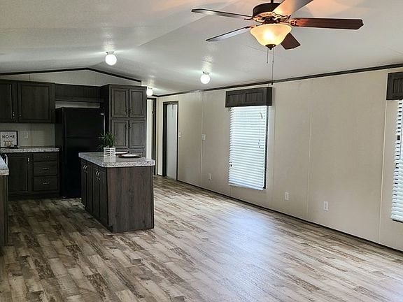 2nd image of 270 Fm 3258