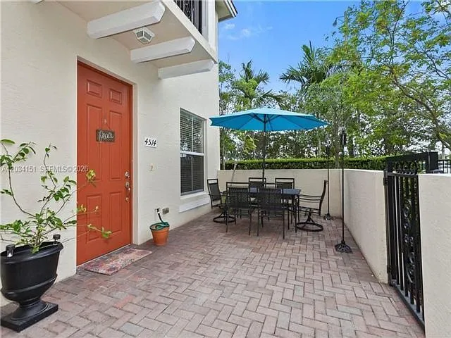 4514 Monarch Way — Photo 2