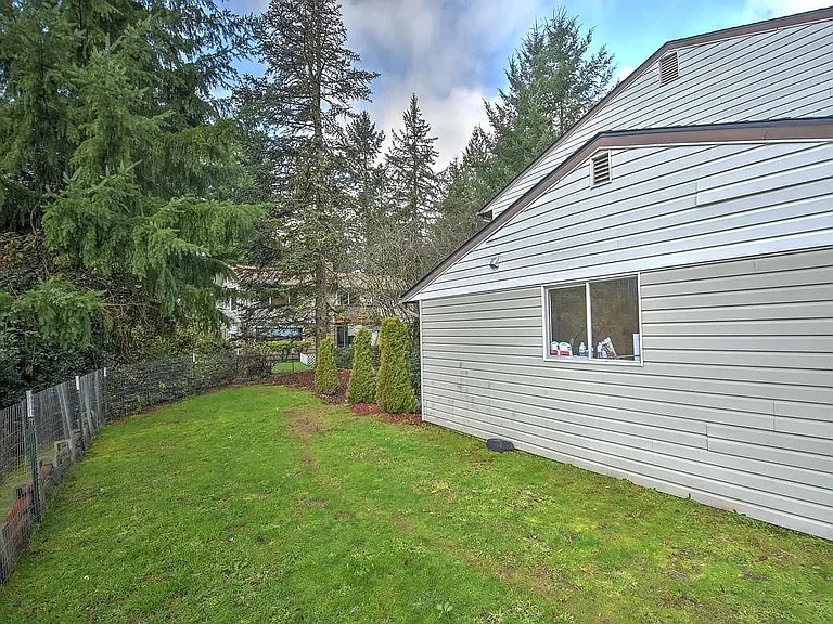 4803.5 Brech St SE — Photo 13