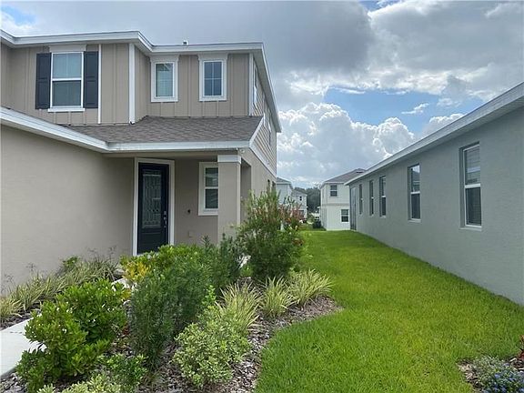 3rd image of 1210 Forest Gate Cir