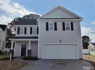 3006 Wild Iris Dr, Zebulon, NC 27597