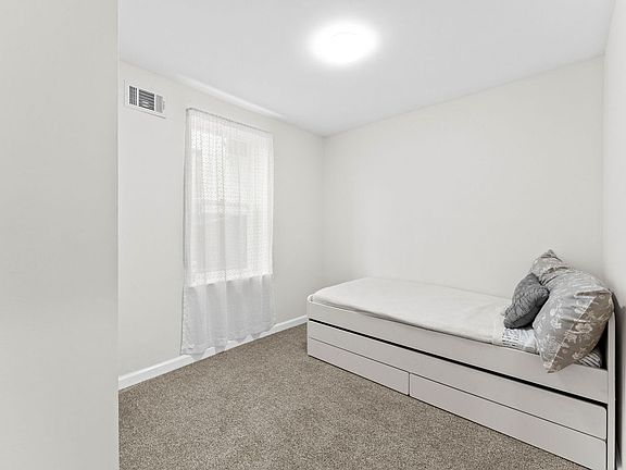 5th image of 1923 N 20th St #1