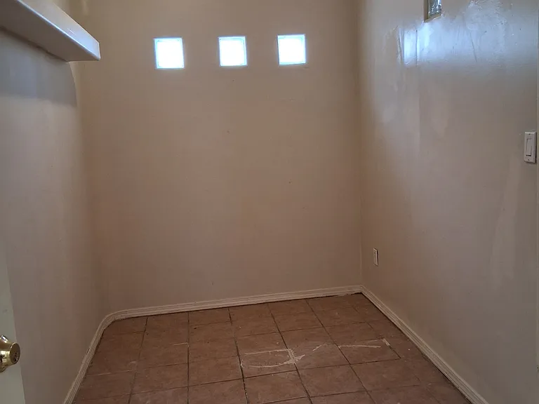 2255 Calle De Alifas SW — Photo 16