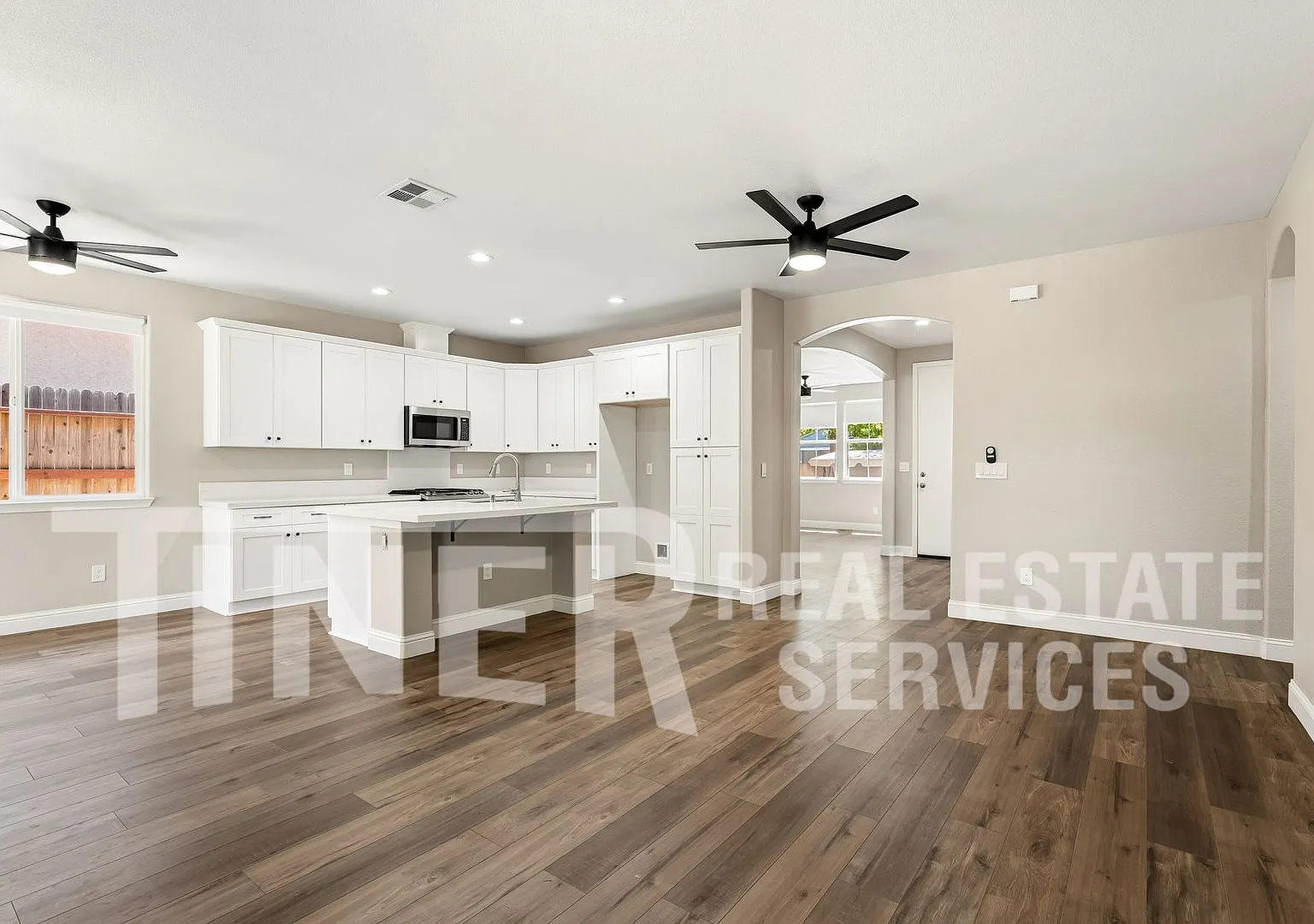 516 Costa Lane - Tier 1 — Photo 4