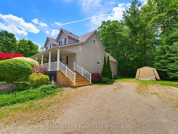 5th image of 1410 McDowell Rd E
