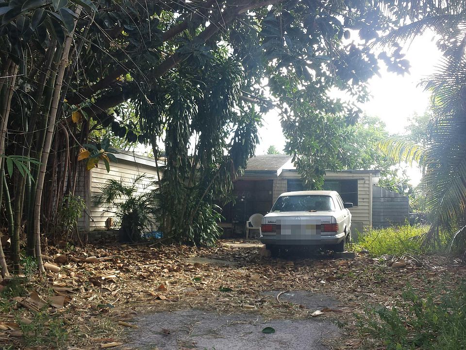 1st image of 6660 Custer St