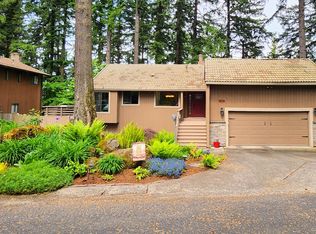 17265 Stanhelma Dr, Gladstone, OR 97027