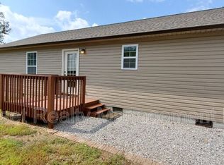 302 Joel Rd, Oliver Springs, TN 37840