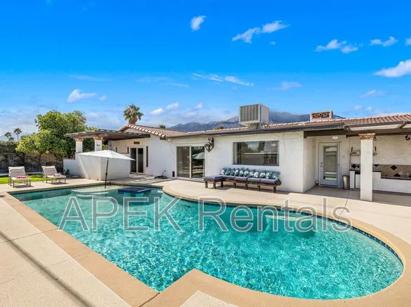 2290 N Victoria Rd, Palm Springs, CA 92262