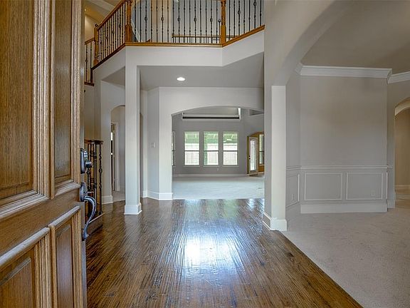 5th image of 1011 Monticello Dr
