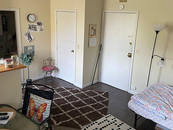5th image of 2315 Ohio Ave APT 6