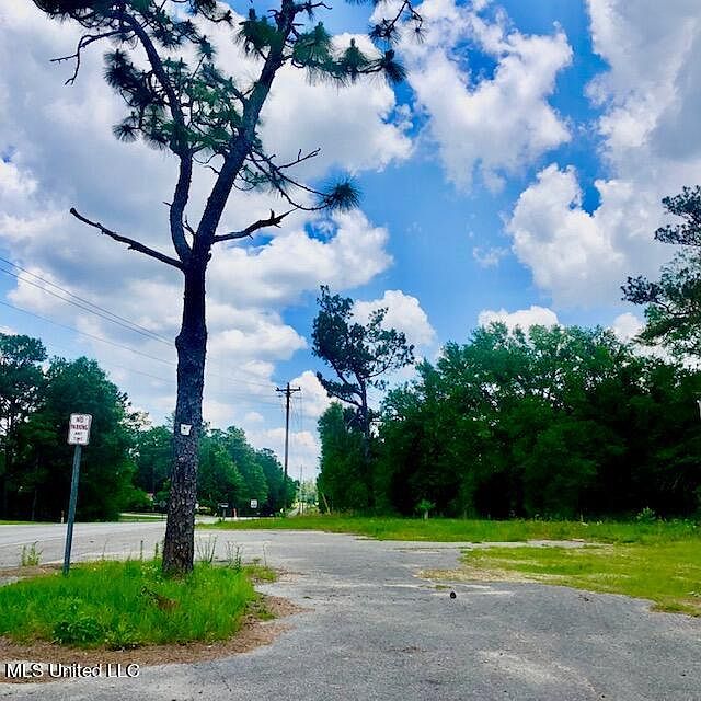 22280 Success Rd, Saucier, MS 39574 MLS 4018136 Zillow