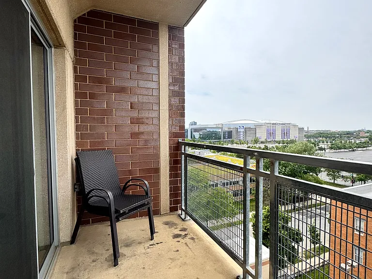100 N Hermitage Ave #702 — Photo 14