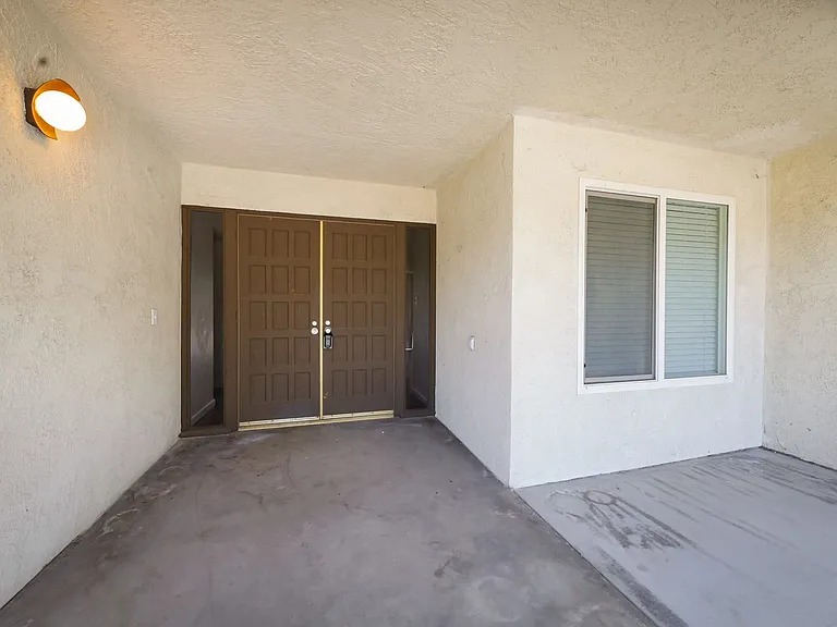 7001 Altaville Ln — Photo 3