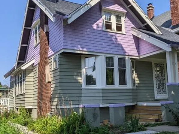 3039 North Newhall STREET, Milwaukee, WI 53211
