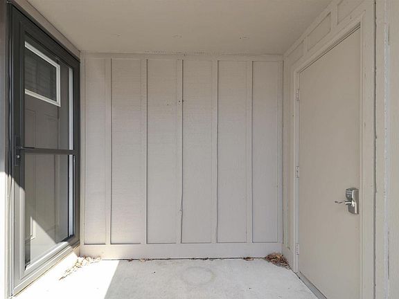 2nd image of 6012 N Bent Oak Ln #116