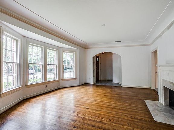 5th image of 3301 Westminster Ave