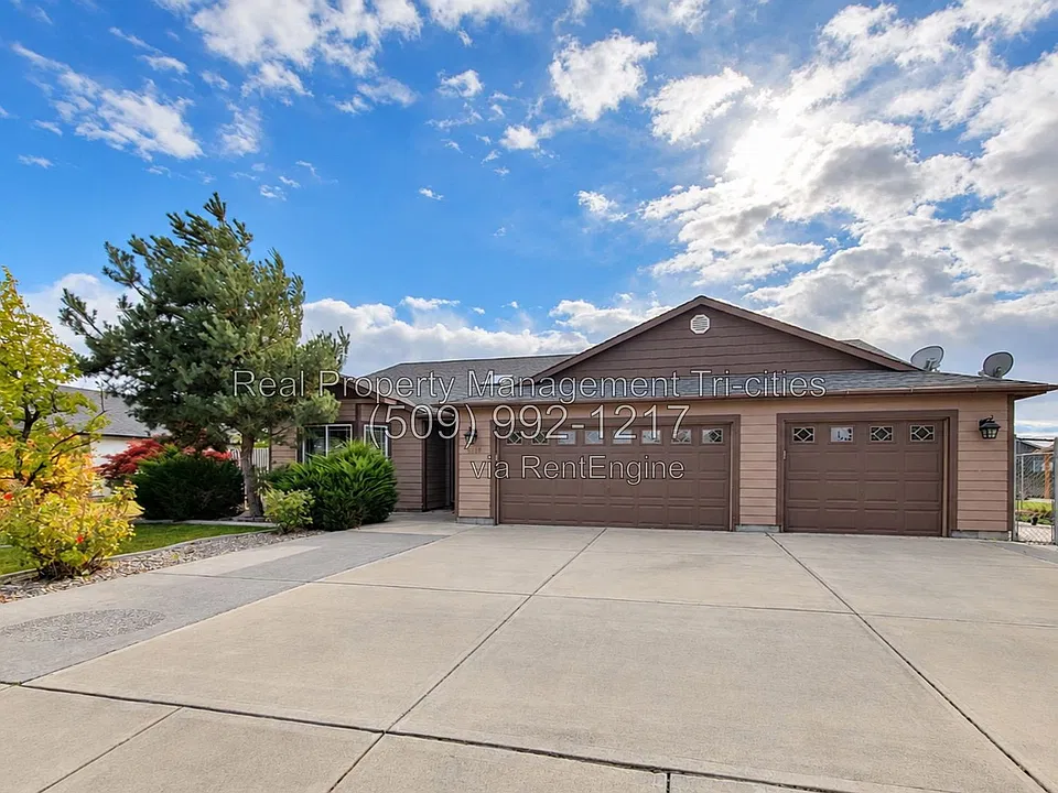 9408 Palomino Dr