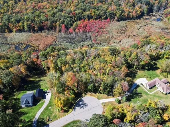 39 Oaklawn Drive, Barkhamsted, CT 06063