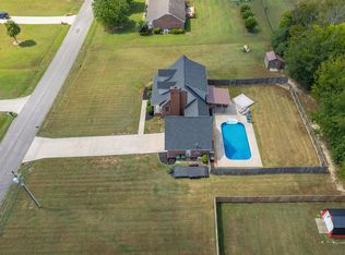 16 Eastridge Rd, Fayetteville, TN 37334
