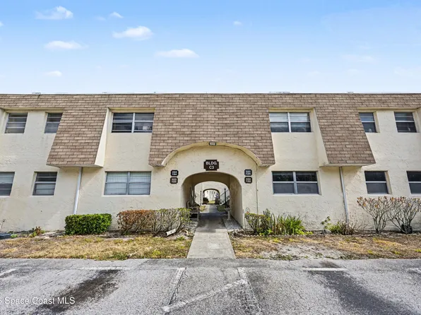 3135 Shady Dell Ln APT 223, Melbourne, FL 32935