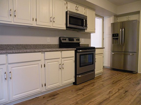 2nd image of 30 Independence Dr