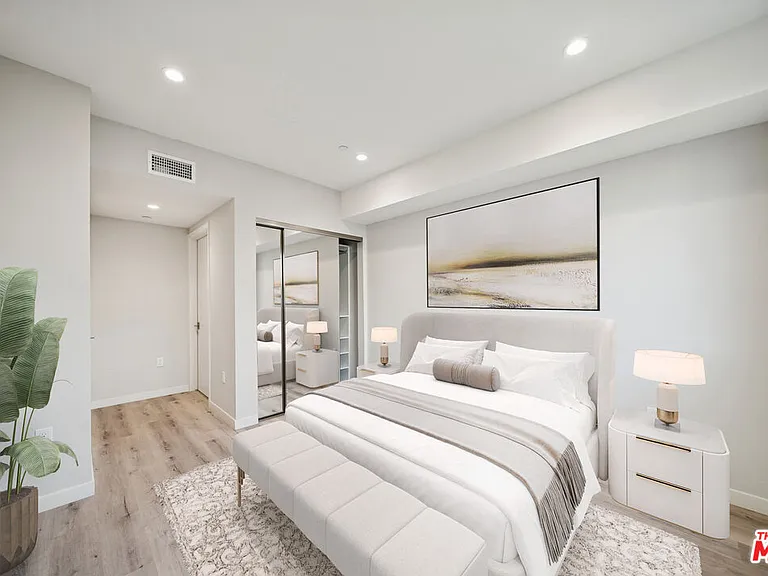 1051 S Corning St #501 — Photo 8