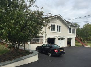 216 Crane Rd, Carmel, NY 10512