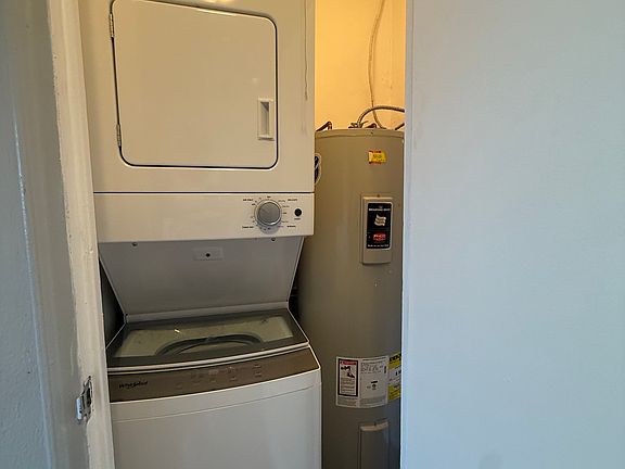 5th image of 2601 Pennsylvania Ave APT 354