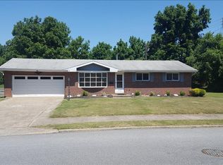 2122 Ridgelawn Ave, Bethlehem, PA 18018