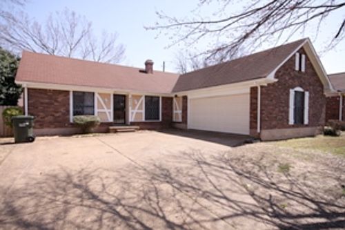 1st image of 4658 Sandy Park Dr