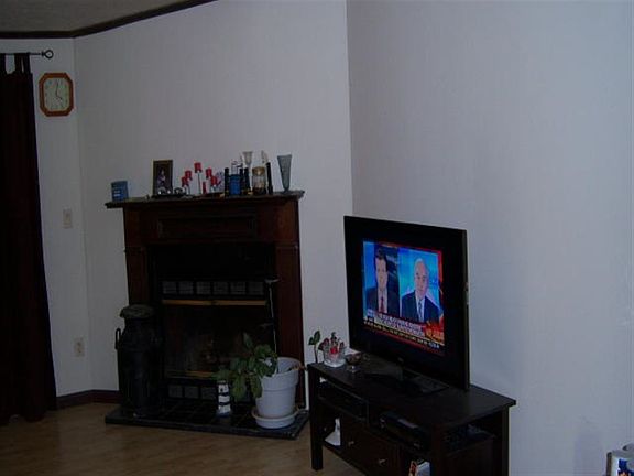 4th image of 2231 Ashford Dr