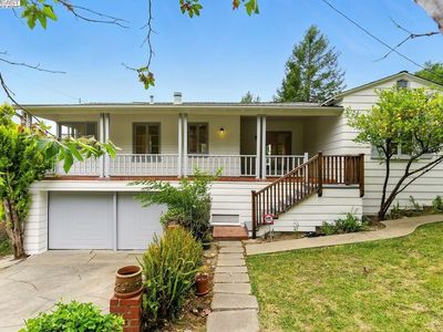 6175 Aspinwall Rd, Oakland, CA, 94611