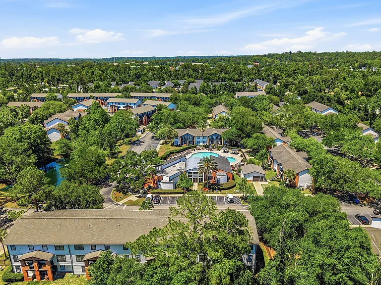 Townhomes at TSC — Photo 65